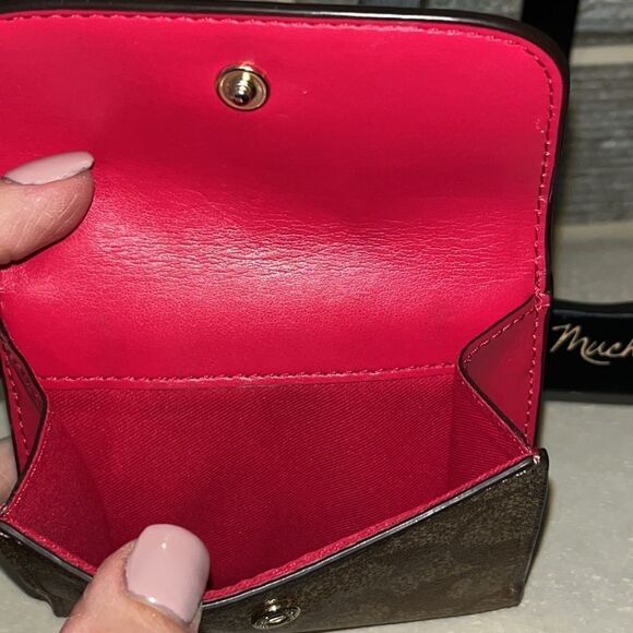 Coach Small Wallet in Signature Canvas Print & Colourblock - Picture 3 of 15